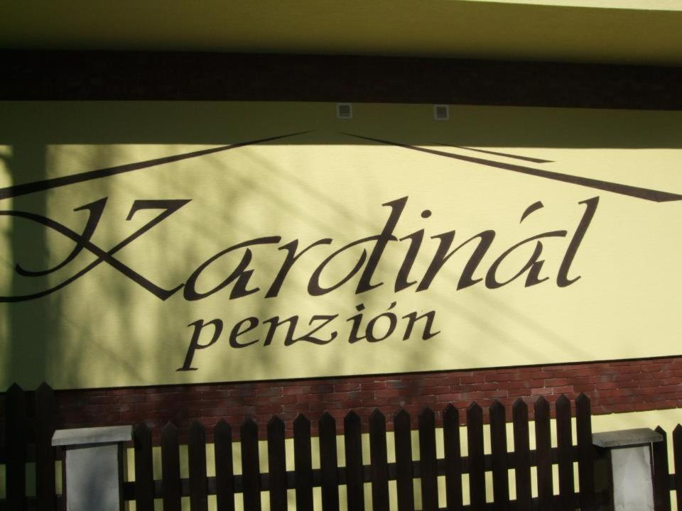 Penzion Kardinal Velke Uherce Екстер'єр фото